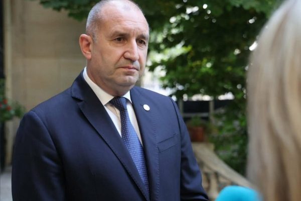 Радєв пояснив вихід Болгарії з «коаліції охочих» інтересами безпеки країни