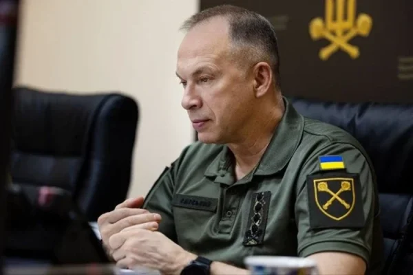700 кв. км і оборона Києва: цифри та дати зі звернення Сирського