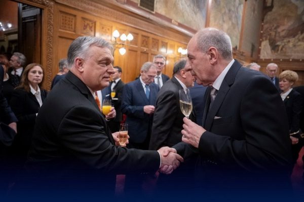 Шуйок підписав поправку: чим завершується президентський термін в Угорщині