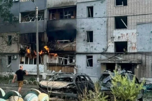 Удар по Павлограду 30 липня: що відомо про атаку на багатоповерхівку