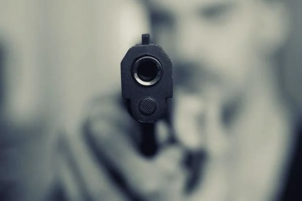 У центрі Білої Церкви з пневматичної зброї поранили 18-річного юнака