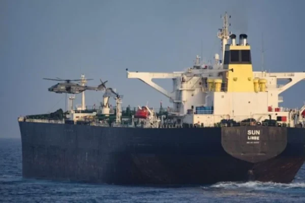 Підозрюваний танкер MV SUN зупинено: що змінюється для тіньового флоту РФ