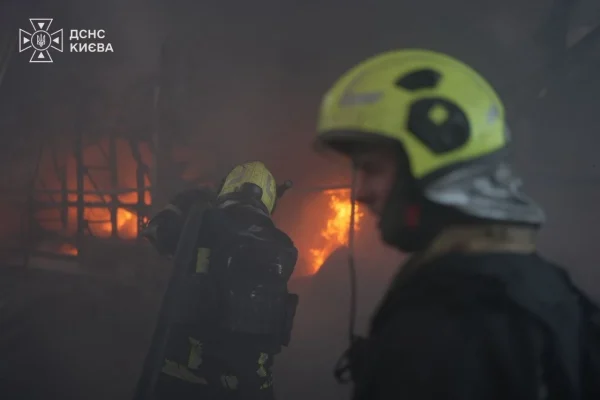 Ніч на 20 серпня: 8 загиблих і 33 постраждалих внаслідок удару по Києву