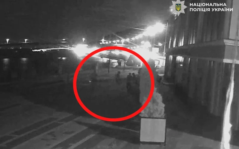 Затримання неповнолітніх нападників поліцією Києва та наслідки нападів на жінок
