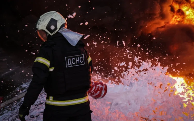 Пожежа в торговельному центрі у Південному мікрорайоні Запоріжжя після удару