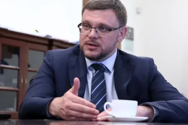 НАБУ: підозра Кривоносу не вручена, заяву Кравченка назвали системною атакою