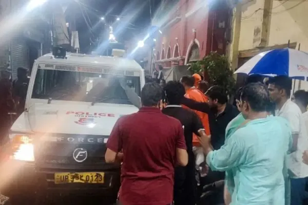 Тиснява на Дурга-пуджі в Колкаті: чому ця трагедія стосується кожного
