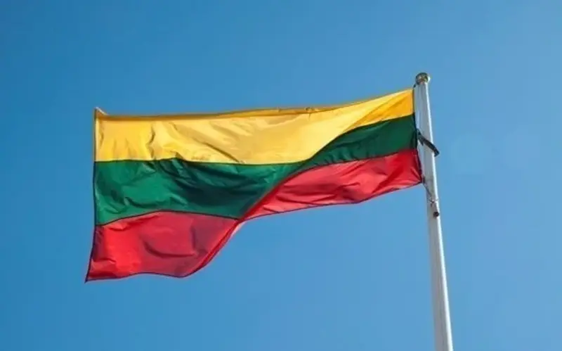 Міністр внутрішніх справ Литви Мартинас Кателінас, литовські військовослужбовці та прикордонники на кордоні з